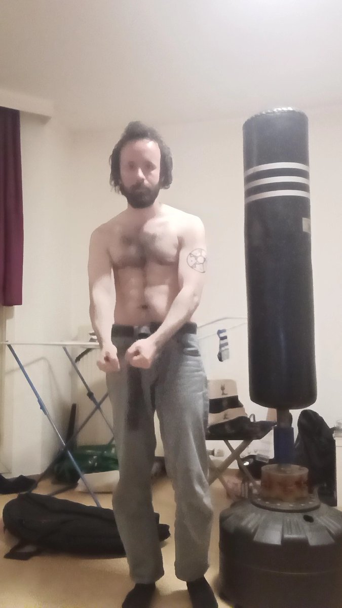 Pkelv (@pkekkkkk) on Twitter photo 