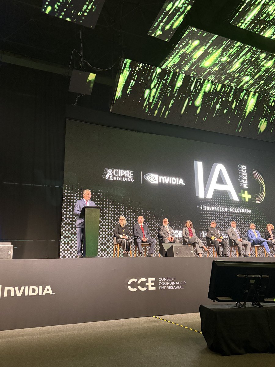 Hoy asistí a la inauguración de #MéxicoIA+ como Secretaria Técnica del Comité de Cultura del <a href="/cceoficialmx/">Consejo Coordinador Empresarial CCE</a>.
Un privilegio escuchar a Calista Redmond de <a href="/nvidia/">NVIDIA</a>:
“El futuro se diseña”.
“Datos y talento son la nueva economía”.
México avanza. #BuenoDeMéxico