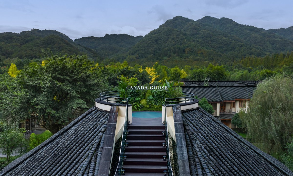 Canada Goose tweet media