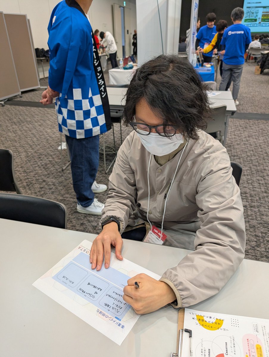 (投稿が遅れたけど1時間前くらいの話ですが)早くもワークショップ、1人目が来てくれましたー
#agilejapan