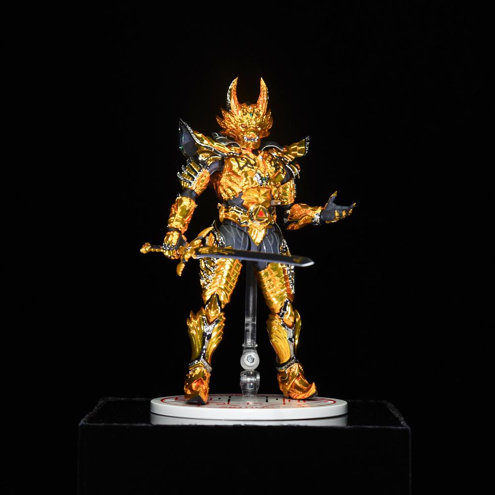 amiamihobbynews's tweet photo. ＜速報＞
#魂ネイション2025
￣￣￣￣￣￣￣￣￣￣￣￣
S.H.Figuarts (真骨彫製法)
黄金騎士ガロ・翔
＿＿＿＿＿＿＿＿＿＿＿＿
#t_shf
#t_n2025 https://t.co/yBQ9X6MFl5