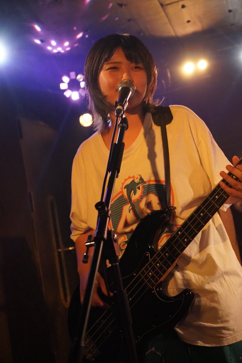 317ChelsyReaL's tweet image. 東京から大阪初遠征のサンカクスイ♪
熱い王道の3ピース♪
めちゃくちゃカッコよかった！
ギタボのちかねちゃんは大阪出身ってことで、東京感は全くなかったけど(笑)
今日は行けないから、今度大阪来る時はまた♪

#サンカクスイ
#三国ヶ丘FUZZ
#FUZZFES2025