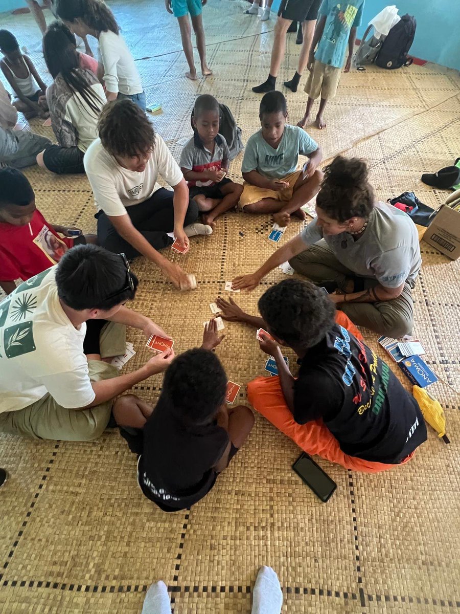 OELPAIS's tweet photo. #AISFiji25 - Continued their service in Momi Village @aishongkong @asimpsonEDU @hsp_andy @Meg_Rob22 #OELP2025 #SIA25 #BeyondTheRedBricks https://t.co/pZdes1yhH8
