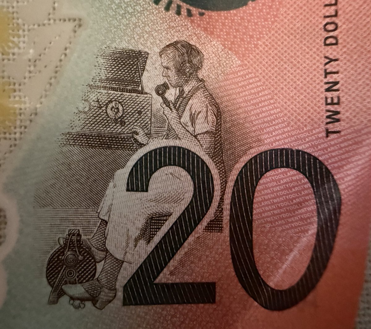 Just learnt about Rev John ‘Inland Flynn’ on the $20 🇦🇺 note. Best known for founding what became the Royal Flying Doctor Service (RFDS). Also known for refusing to let Aboriginal people be treated at his hospitals, typical of the day. Interesting piece of Australian #history