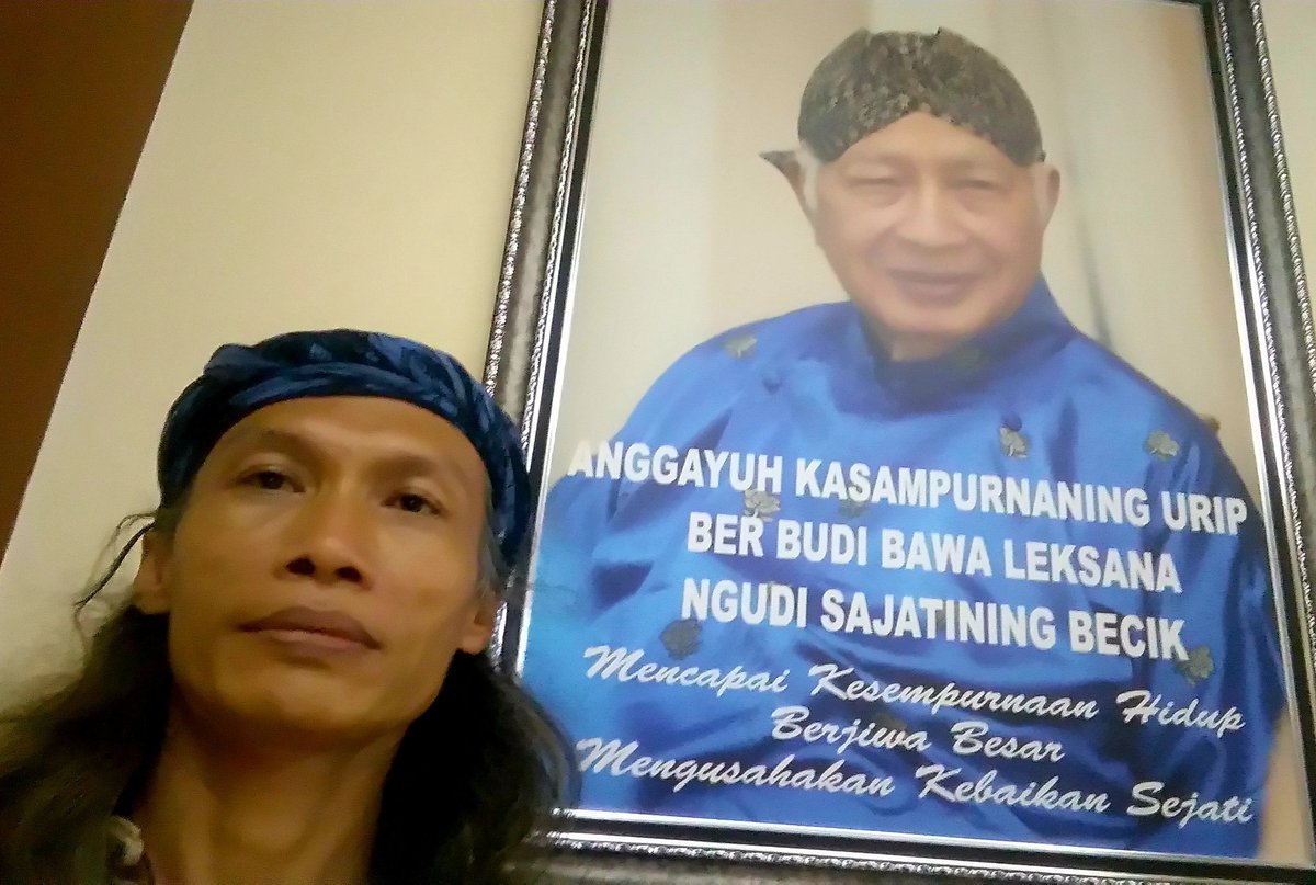 ORA PATEKEN, GELAR PAHLAWAN.!!

By: #SoeDADANG #Merdesa

<a href="/DadangMerdesa/">DadangMerdesa</a> heran, dengan tingkah polah para Ngaktifis, meributkan hal2 yang remeh temeh yaitu GELAR #PahlawanNasional #Soeharto
Cc <a href="/fadlizon/">FADLI ZON</a>
<a href="/prabowo/">Prabowo Subianto</a>
kabarmerdesa.wordpress.com/2025/11/13/ora…