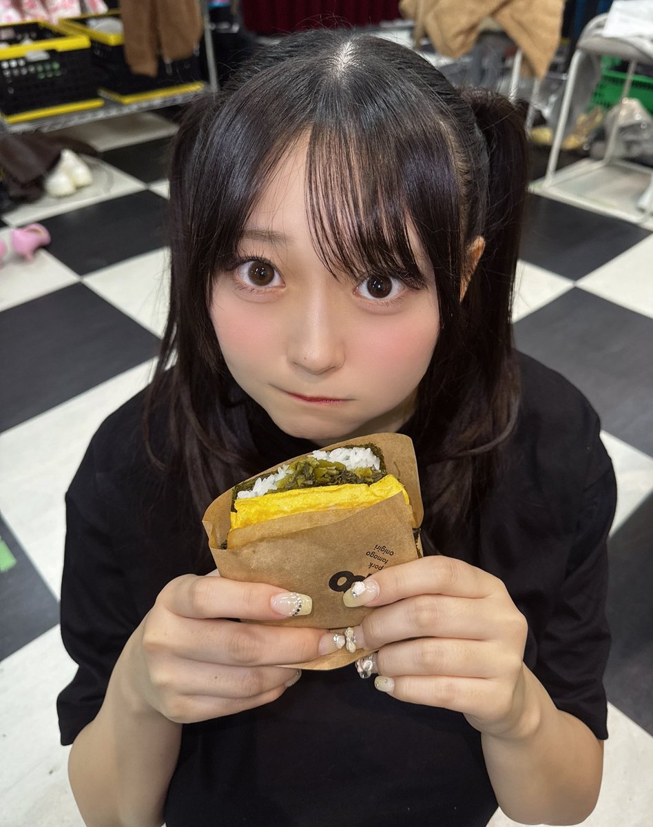 Mi　　石橋颯セット 画像・写真 | HKT48のエース・石橋颯、1st写真集『曖昧』発売決定 10代