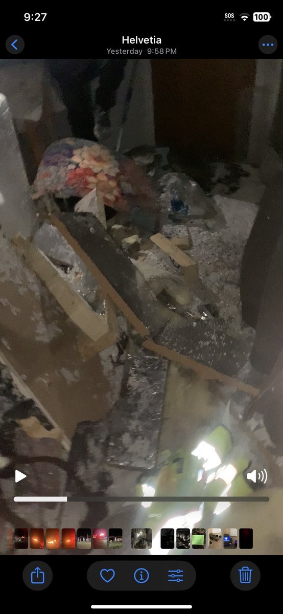 Niko_Kitten's tweet photo. Sharing here some more images of the damages and the fire that destroyed my friends home. This was their family home, where they were raised and were raising a 1 month old baby.

Please keep their family in your prayers. And if you can, donate or share. https://t.co/PgazvQeNUG https://t.co/xaGFB7w4L4