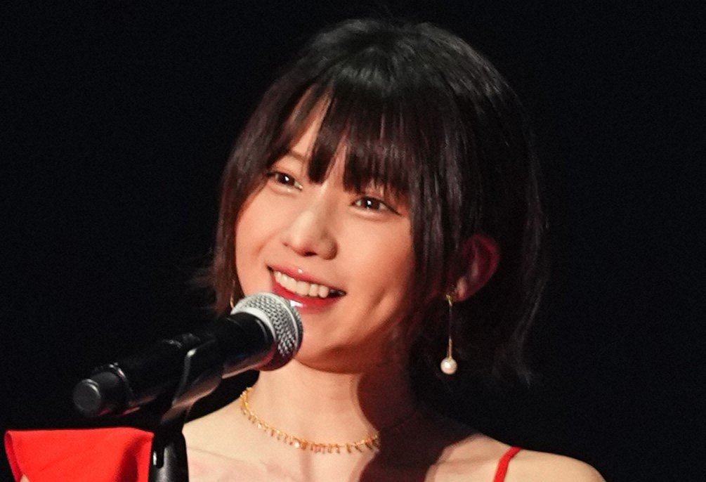 【刃牙コラボ】えなこ、範馬勇次郎の180°開脚再現ショット巡り告白「あれ合成です」
news.livedoor.com/article/detail…

180°開脚の写真について、有野晋哉から「あれできんのや」と言われると、えなこは合成だと告白。「体は全部私」とし、「足を…片方ずつ開いて、合成した」と話した。