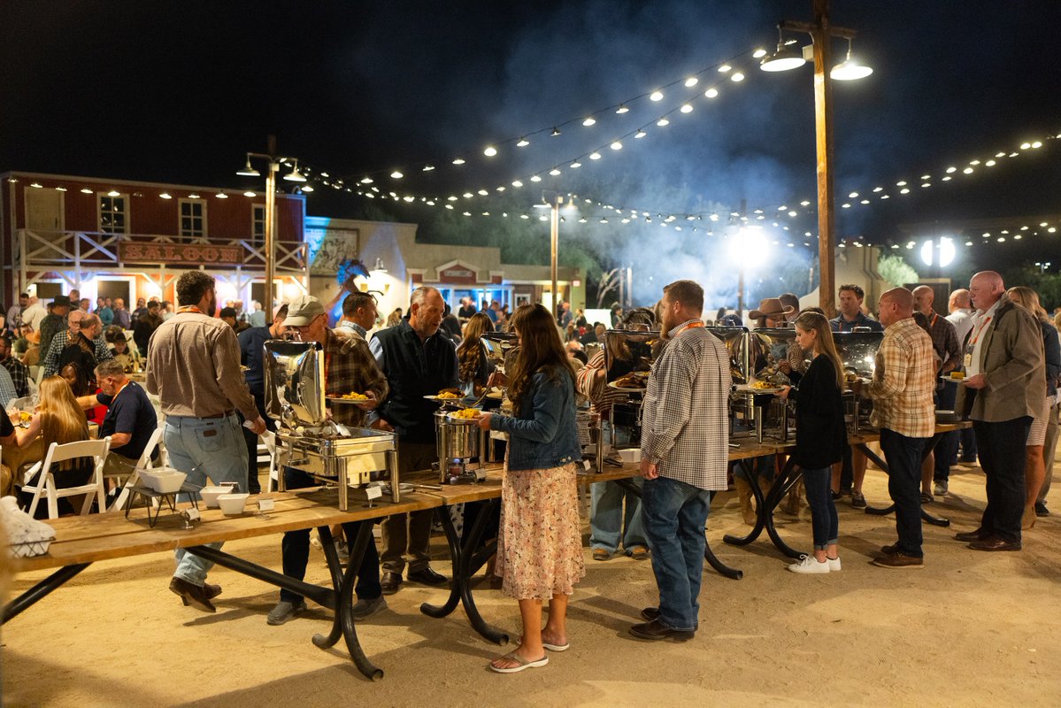 🎉 What a perfect way to wrap up an incredible MSCA25!
MSCA Chair Adam Wallenstein passed the torch to incoming Chair David Geith, followed by an inspiring session with Alison Canavan.💡✨ Then we closed out the conference in true stagecoach style. 🌵🎶