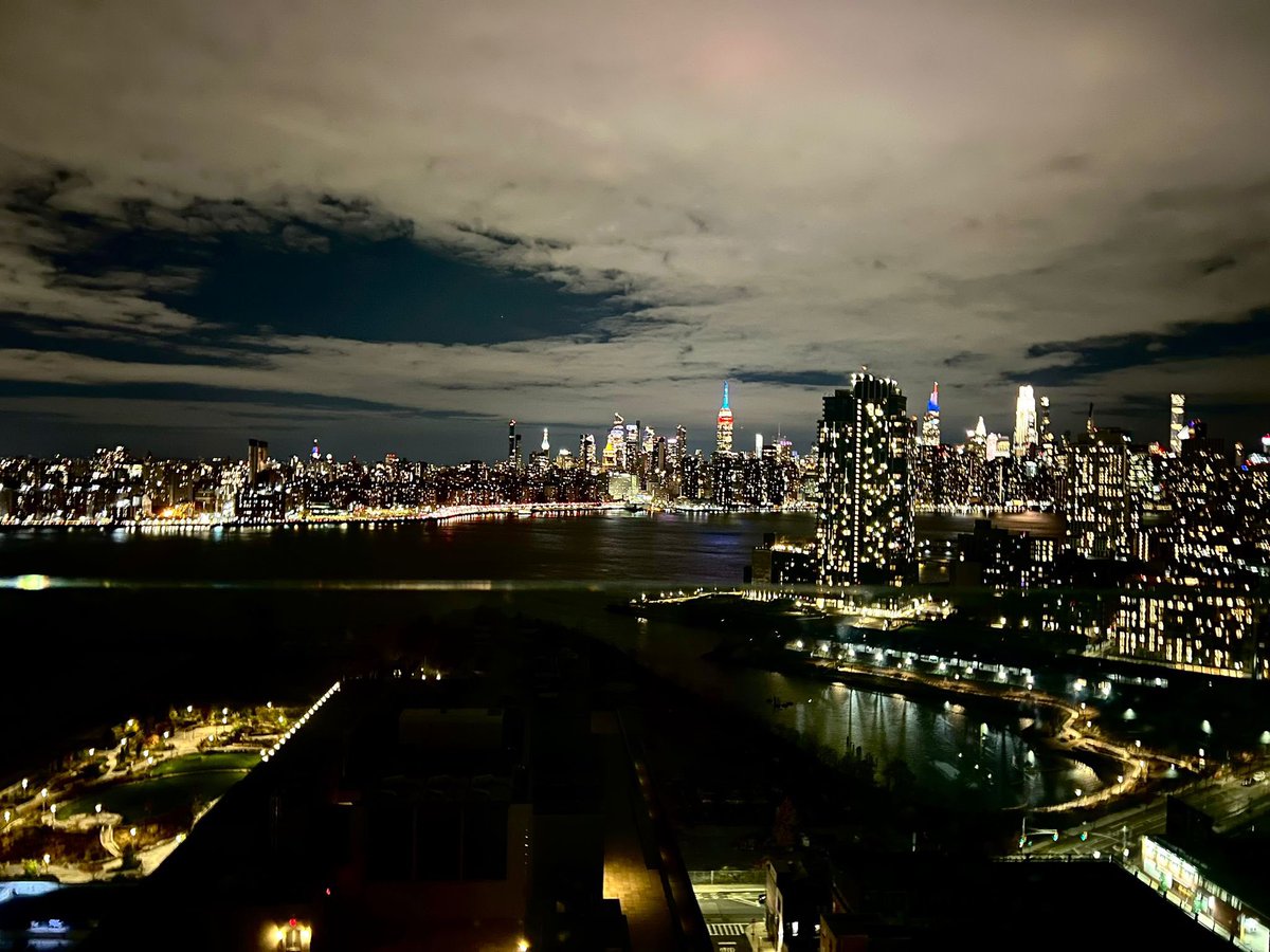 Took my head out from behind the laptop for a minute… the view was a good reminder of why I’m grinding