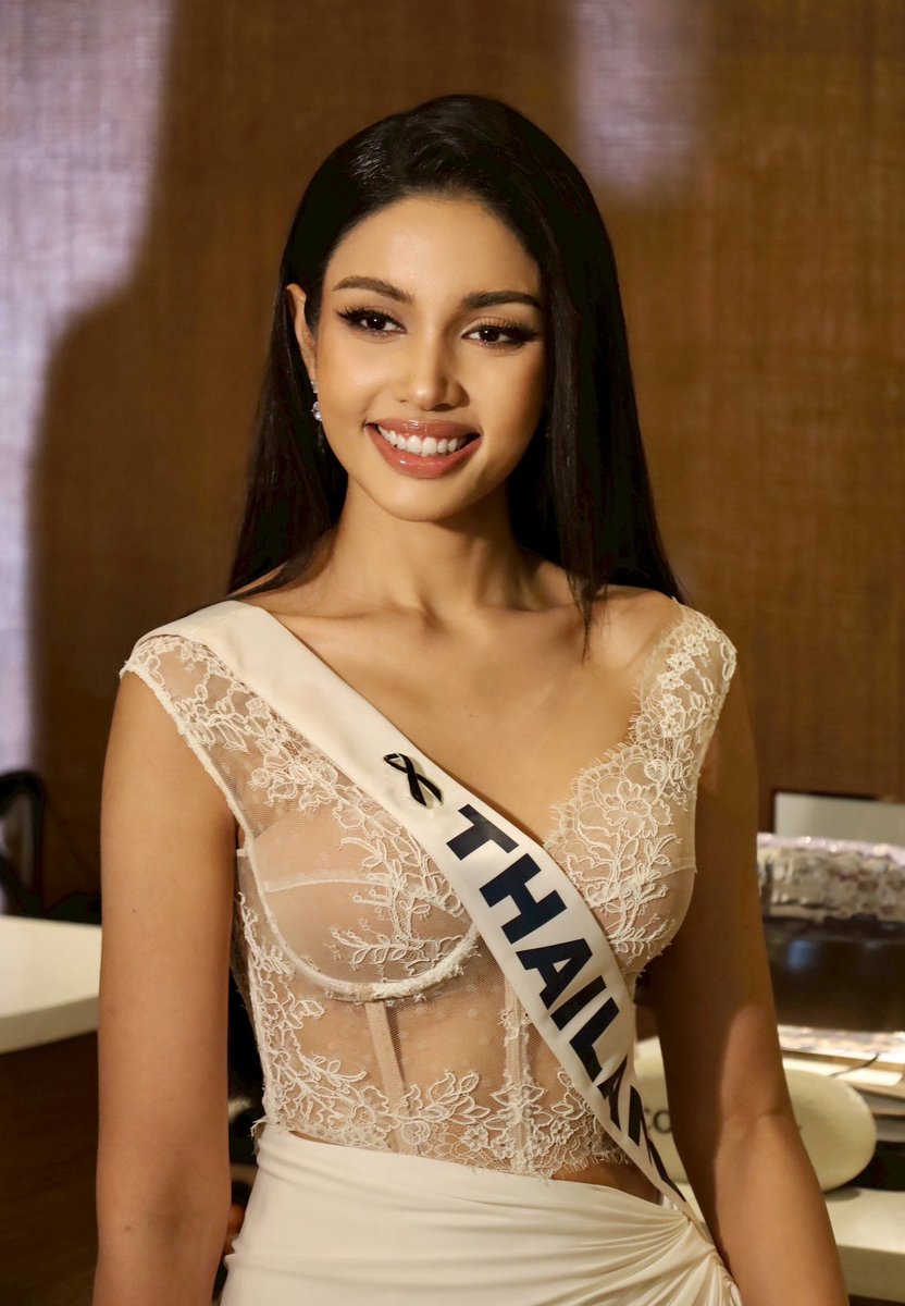 A fresh morning, a confident started.🫶
Outfit : POEM

#POEMStyle
#MGIxMU #MissUniverse 
#The74thMissUniverse
#veenapraveenar #missuniversethailand2025 #veena #missuniversethailand #praveenarsingh <a href="/missu_thailand/">Miss Universe Thailand 🇹🇭</a>  <a href="/MissUniverse/">Miss Universe</a>
