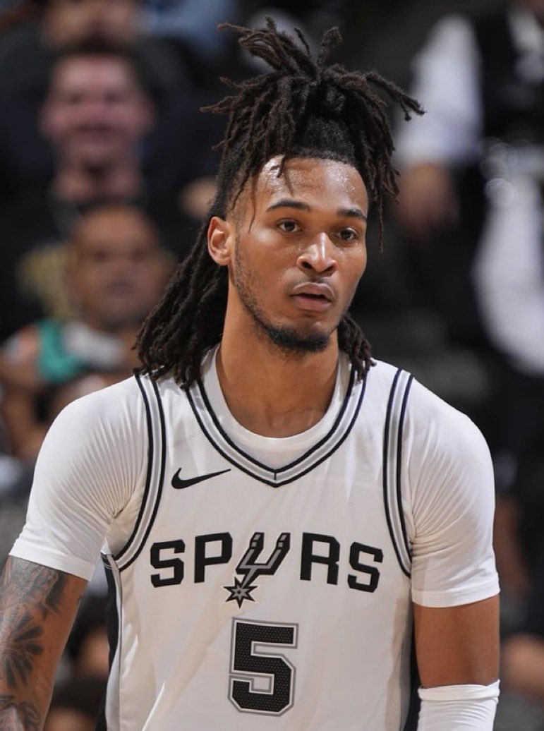 Stephon Castle over the last 8 games:

19.6 PPG
9.0 APG
6.0 RPG
2.1 SPG
48.6% FG
34.0 MPG