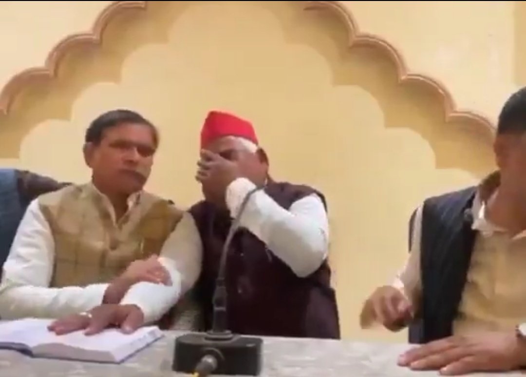 AnilYadavmedia1's tweet image. बिहार चुनाव के नतीजे देखने के बाद BJP नेताओं का हाल,