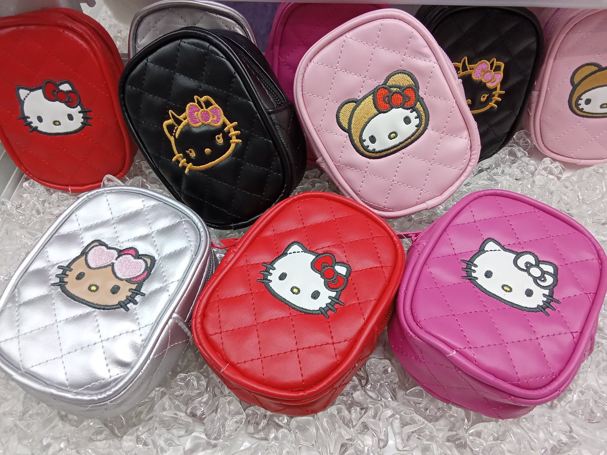 新景品入荷／ #ハローキティ Myハローキティキルト刺繍ポーチ 入荷しま 