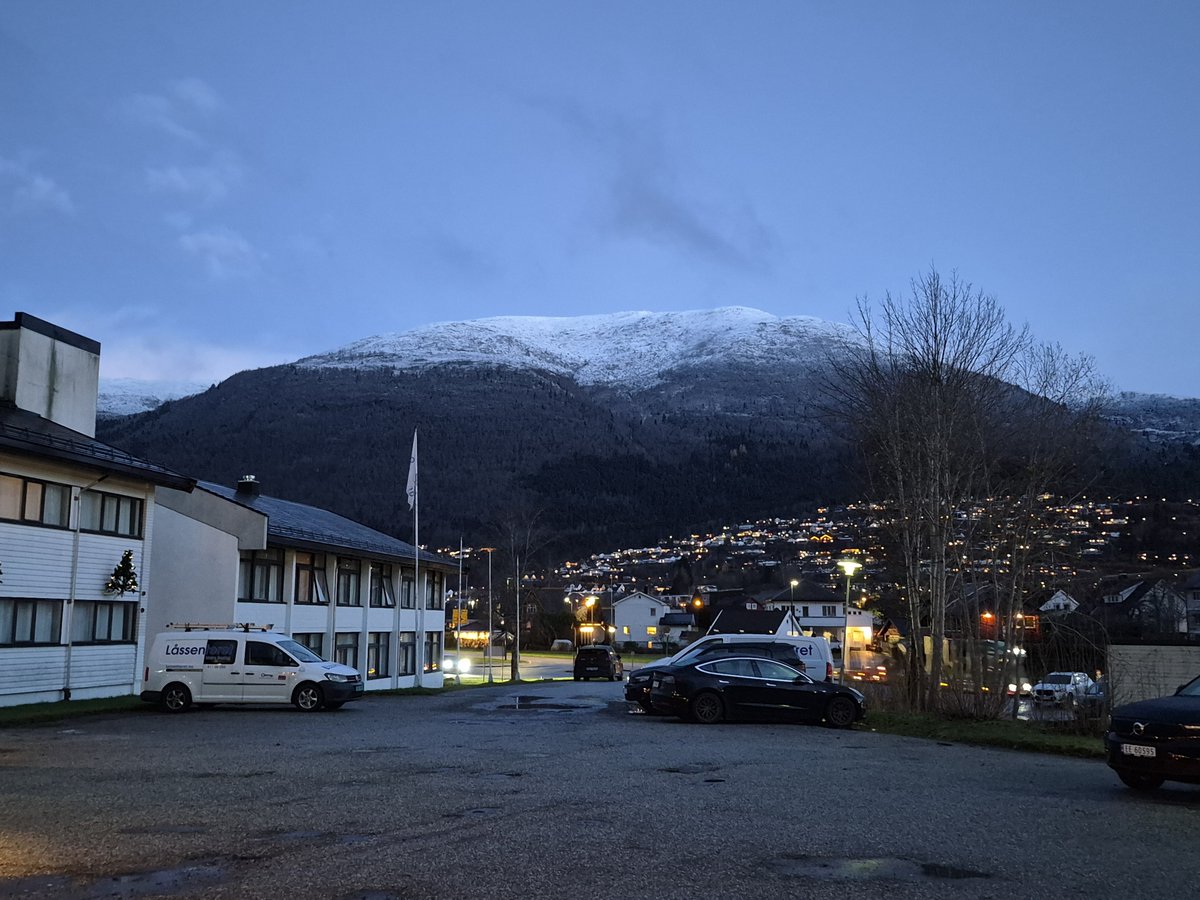 ITPassion's tweet image. Goodbye Norway. You were a delight over the last 4 months. I&apos;m happy to see that you presented yourself in the best possible way in my last day here. Don&apos;t cry... I&apos;ll be back!

#norway #assignment #roadwarrior #roadie