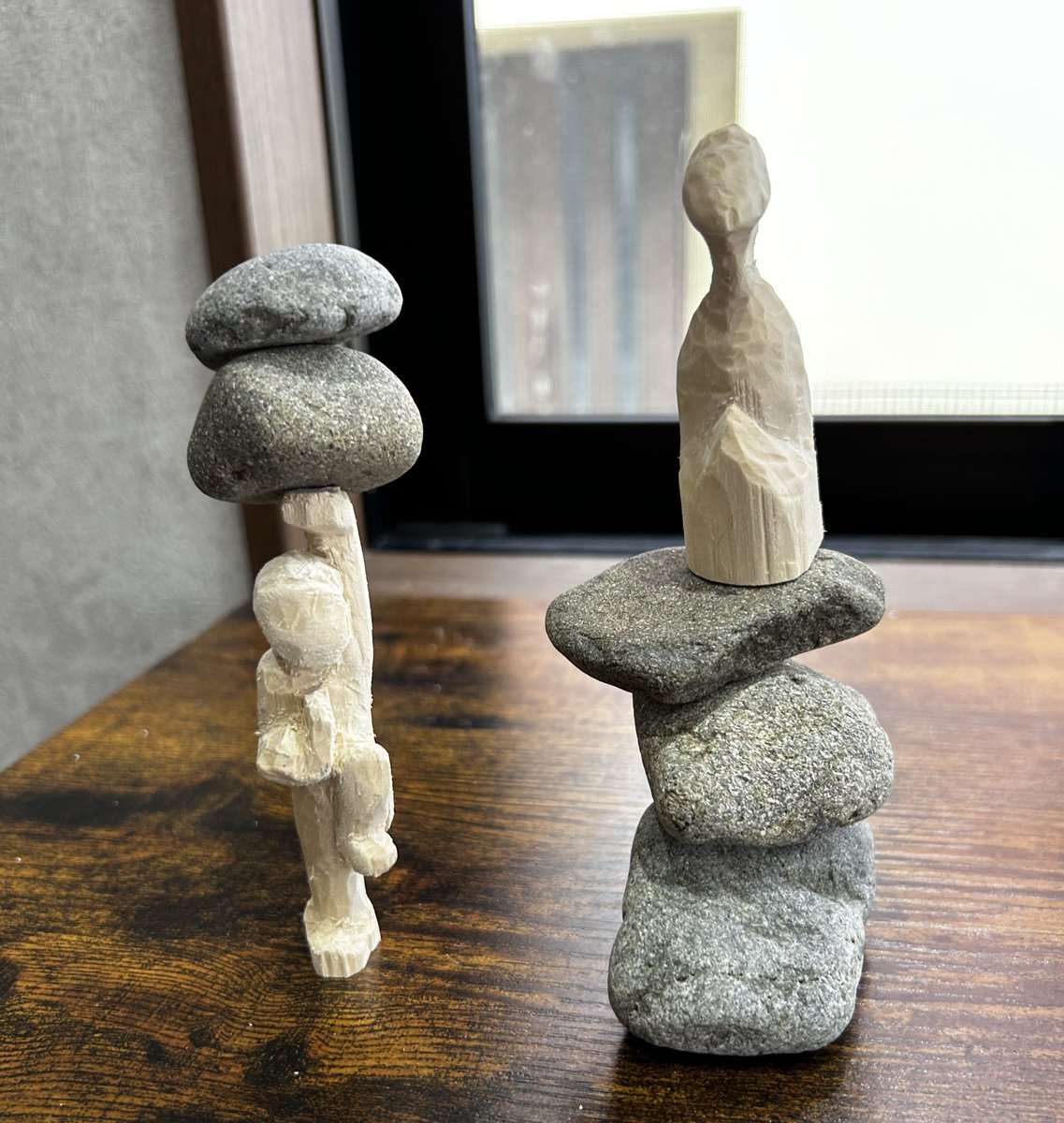 【強さと健康】
武術で強くなることと、健康でいることは少し違う。どれだけ鍛えてても風邪ひくし、調子も崩す。
強さは、気血経絡が通じて、自らを目的へ進めることができる神(心)が定まること。健康は、五臓のバランスが整い心身健やかであること。