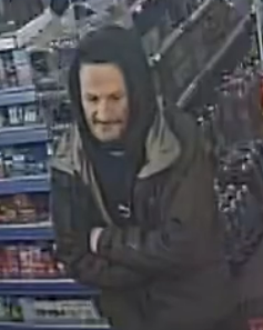 GMPLongsight's tweet photo. #APPEAL | Officers are appealing for info on a male we believe can help with an investigation into a stolen bank card used at Abdul's Supermarket, Greenheys Lane, 6 November at 3.14pm.

If you have any info contact us 101 or via Crimestoppers, ref: CRI/06A2/0030983/25 https://t.co/Gf6tES5eUQ