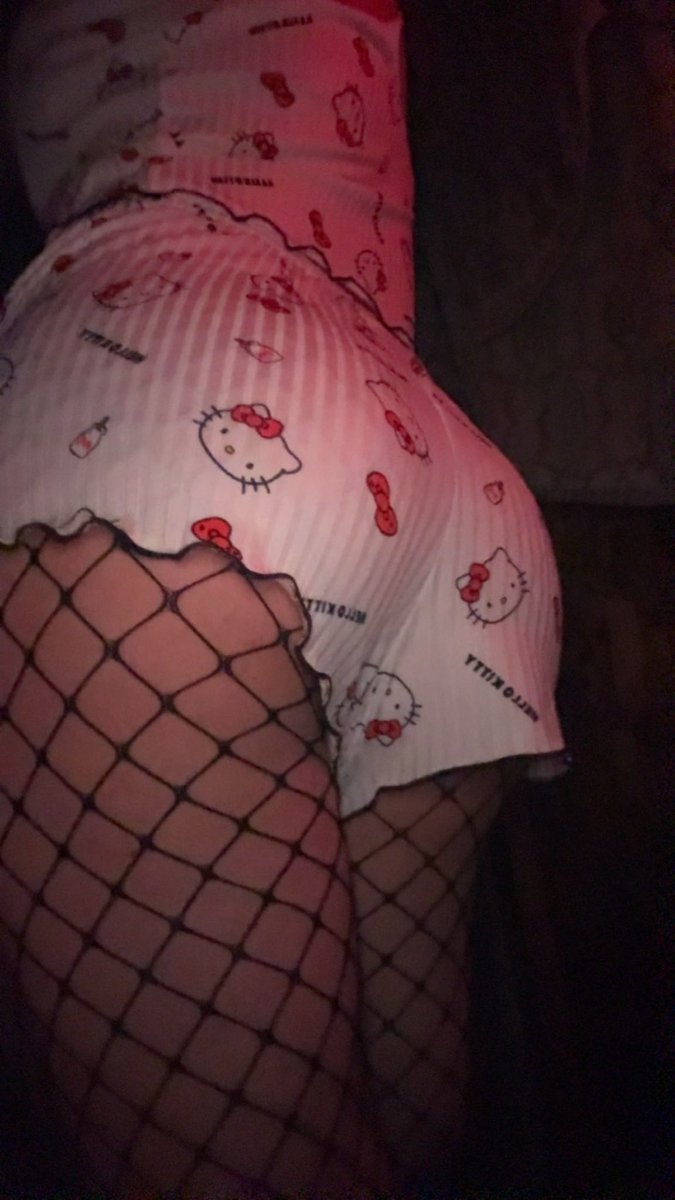 Femboy_Soulz's tweet photo. New PJs are so comfy :3
#transgirl #trans #nsfw #transteen https://t.co/VRoBPFakff
