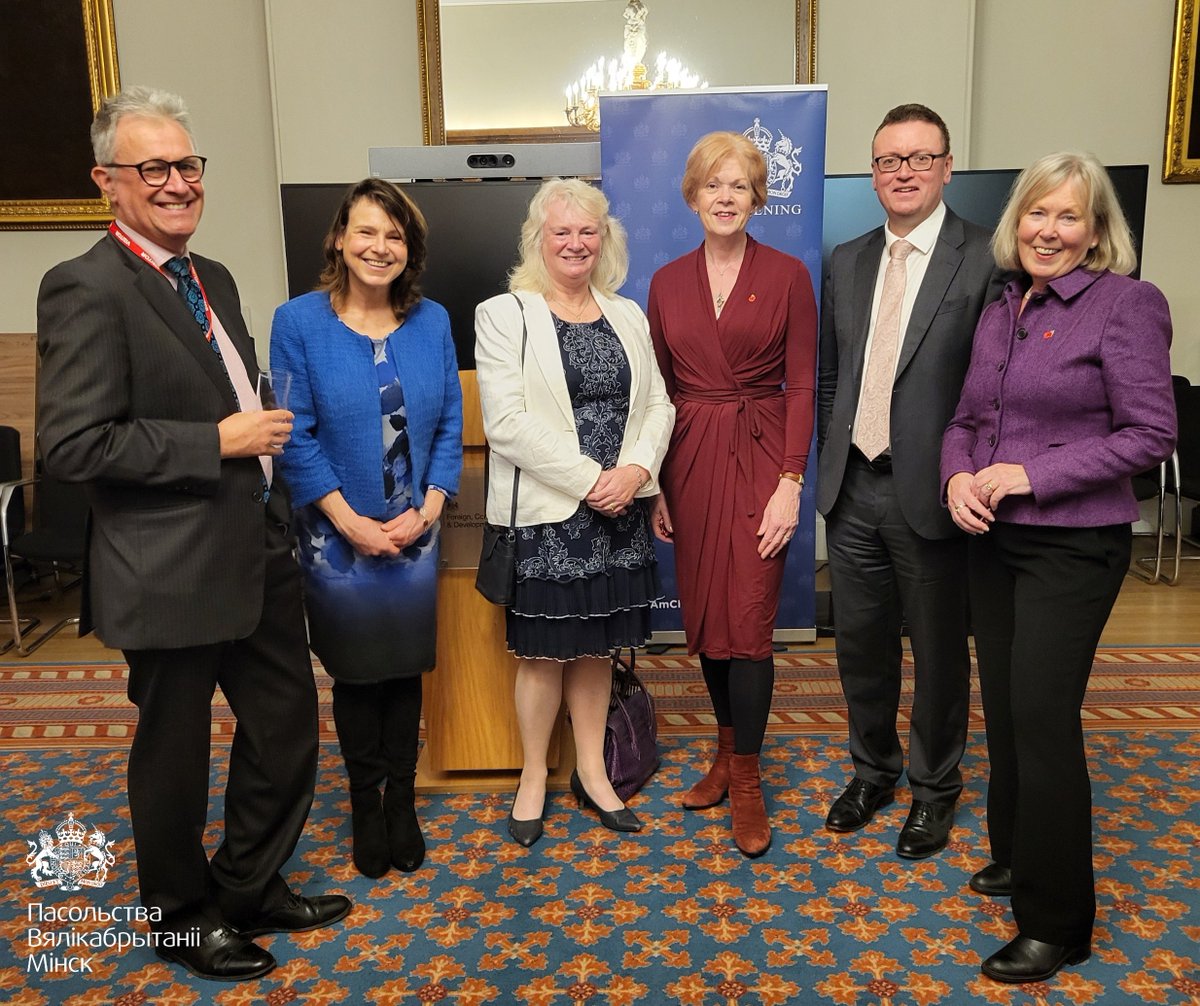 A few weeks ago, the FCDO hosted a wonderful event which gathered, among other guests 4 former HMAs to Belarus, an MP &amp; the current head of mission in Minsk. 
From left to right: Bruce Bucknell, Fionna Gibb, Jacqueline Perkins, MP <a href="/morton_wendy/">Wendy Morton MP</a> , David Ward, Rosemary Thomas