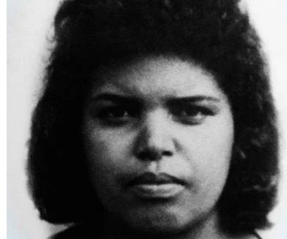 Hoy 13N recordamos el asesinato RACISTA de Lucrecia Pérez en 1992 en Madrid.
Antes de ayer 11N el asesinato FASCISTA de Carlos Palomino en el 2007 en Madrid.
¿Casualidad que los asesinos eran GC y militar? 
El odio racista y fascista sigue presente, violenta y mata.