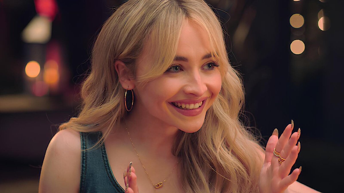 HynerdItalia's tweet image. Sabrina Carpenter si prepara a interpretare Alice nel prossimo film ispirato al classico racconto di Lewis Carroll. Un ruolo iconico che promette di portare nuova vita a una storia amata da generazioni.

Leggi tutto in BIO 🫰

#alice nel paese delle meraviglie