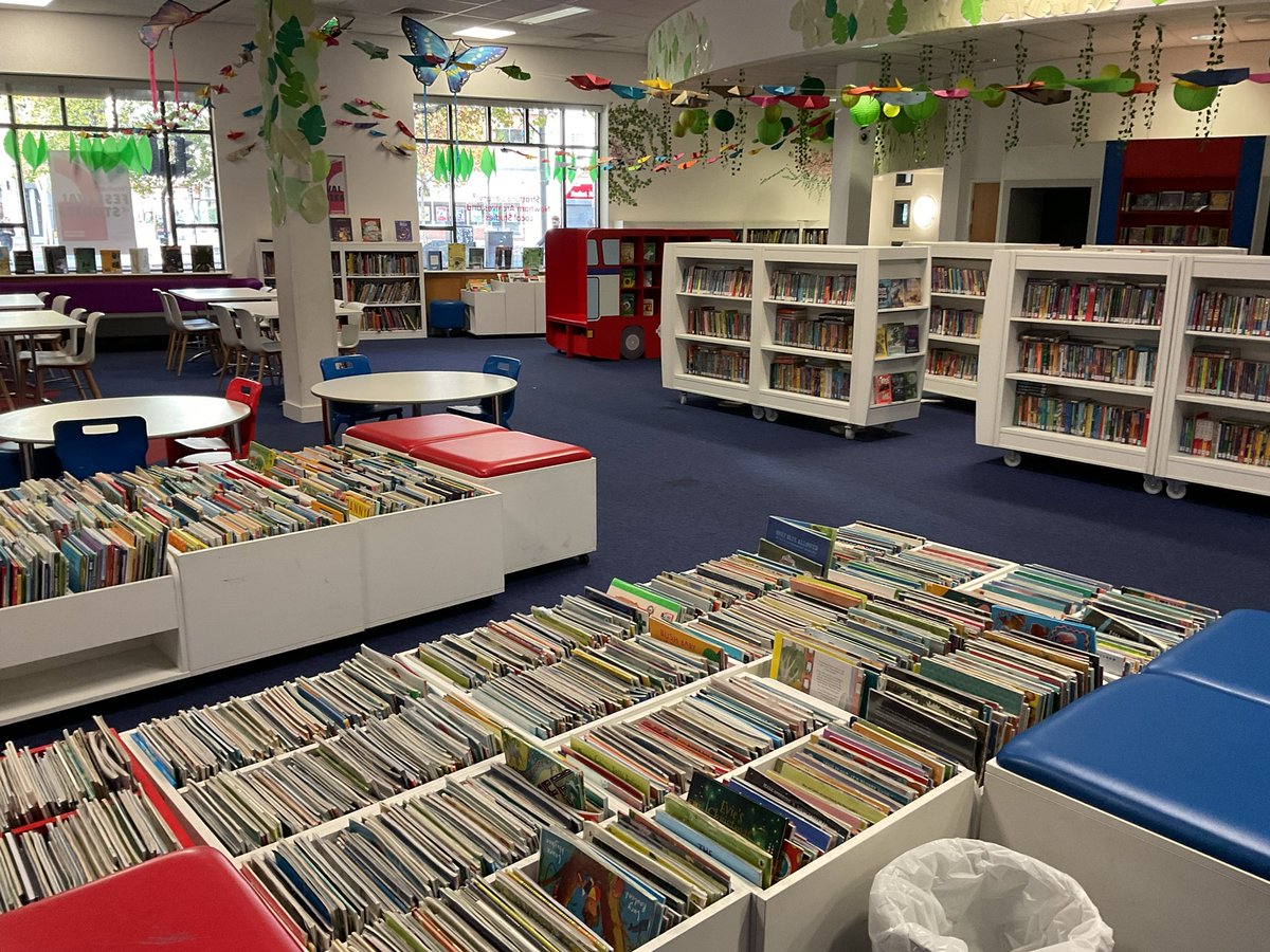 nealzetterpoet's tweet image. I’m in the inspirational setting of Stratford Library, #Newham today with @AuthorsAbroad_ + many talented yr5/6 poets! We need our #libraries! 
 #education #teachersofx #edutwitter #teachertwitter #librarytwitter #teachers #literacy @SchoolReading #kidlit @NewhamLibraries #poetry