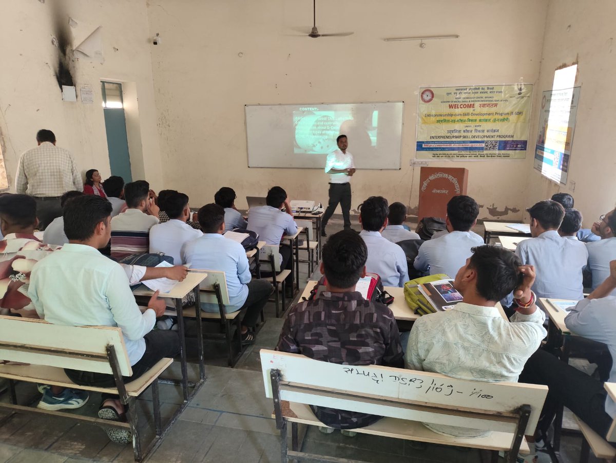 msmetcbhiwadi's tweet image. MSME Tc Bhiwadi has successfully concluded the EESDP on CNC Programming at Government Polytechnic College, Bikaner

#MSMETCBhiwadi #EESDP #CNCProgramming #SkillDevelopment #Industry4_0 #SmartManufacturing #Entrepreneurship #Innovation #YouthEmpowerment #MSME #Bikaner #Rajasthan