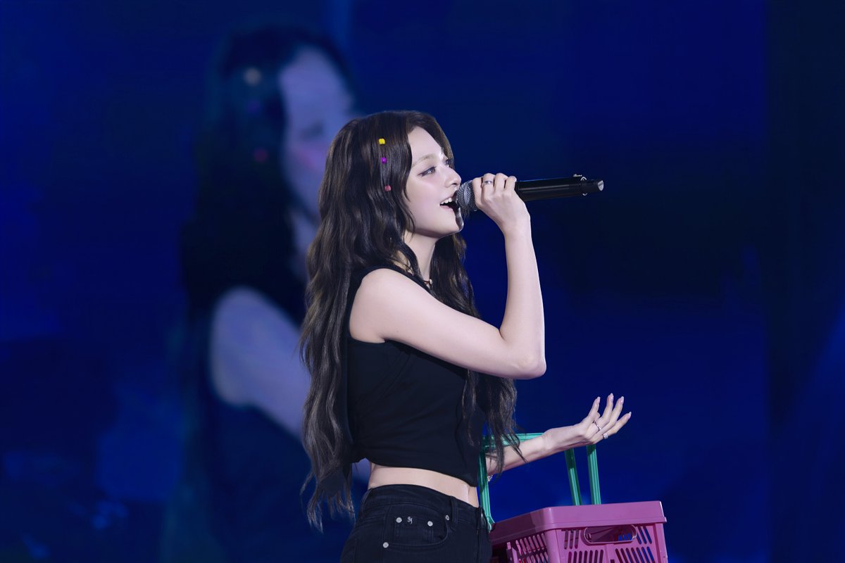 250809 이나경 NOW TOMORROW Day_2 HQ

#프로미스나인 #fromis_9 #이나경 #LeeNaGyung