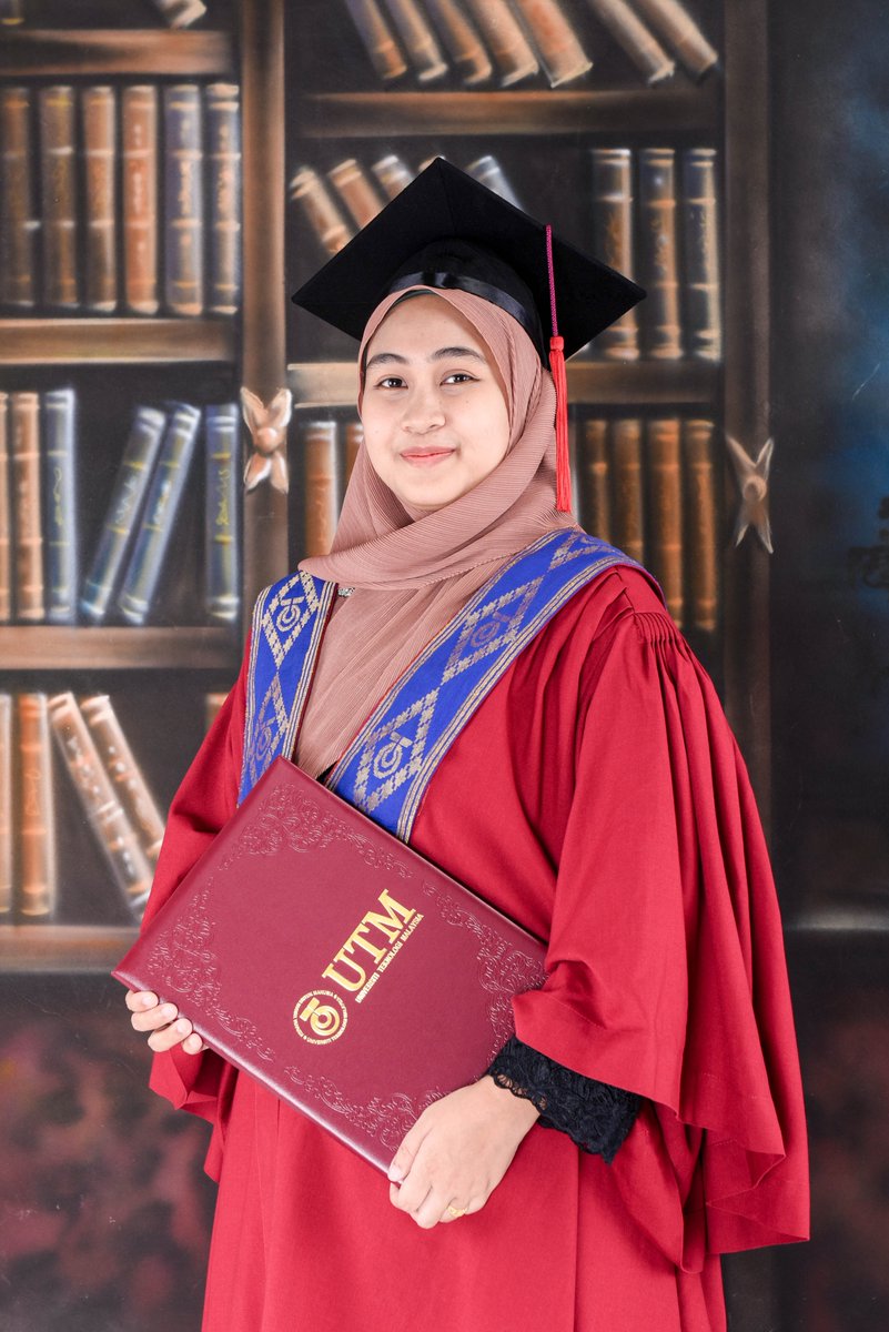 EddiePhotoVideo's tweet photo. 🎓✨ PROMO GAMBAR CONVO / PELAJAR / TADIKA / SEKOLAH ✨🎓

📸 Jurugambar pro &amp; mesra
🏠 Studio @ lokasi anda
💡 Backdrop + lighting lengkap
♾️ Gambar tanpa had + editing premium
⚡ Servis pantas seluruh Msia

📍 Prima Sri Gombak
📲 https://t.co/uTplXhOWwu https://t.co/3l4cTETT0b