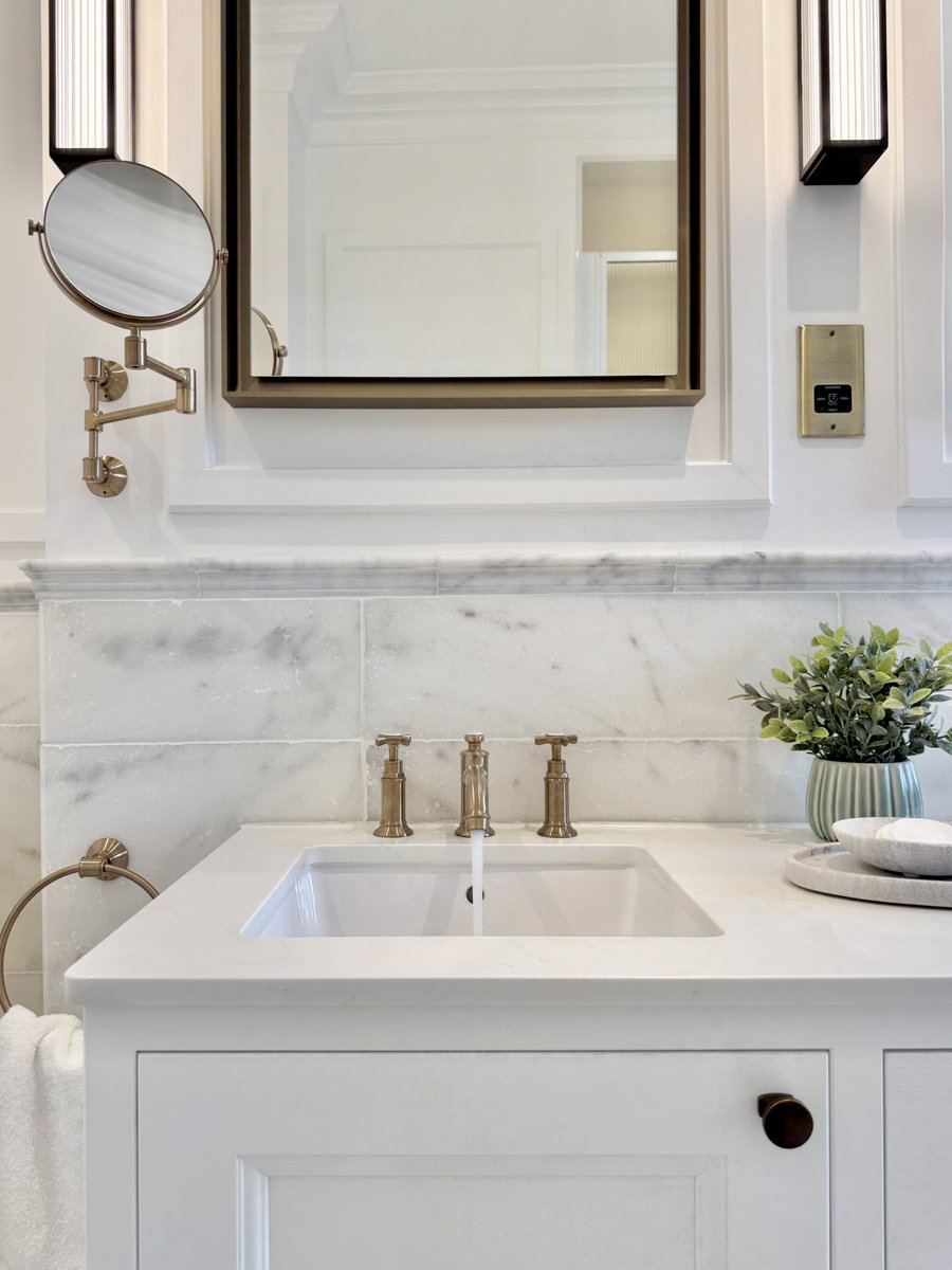 TheTapEndDesign's tweet image. Which new project should we post in full next? Pink OR white?! 

Let us know in the comments ✌🏻