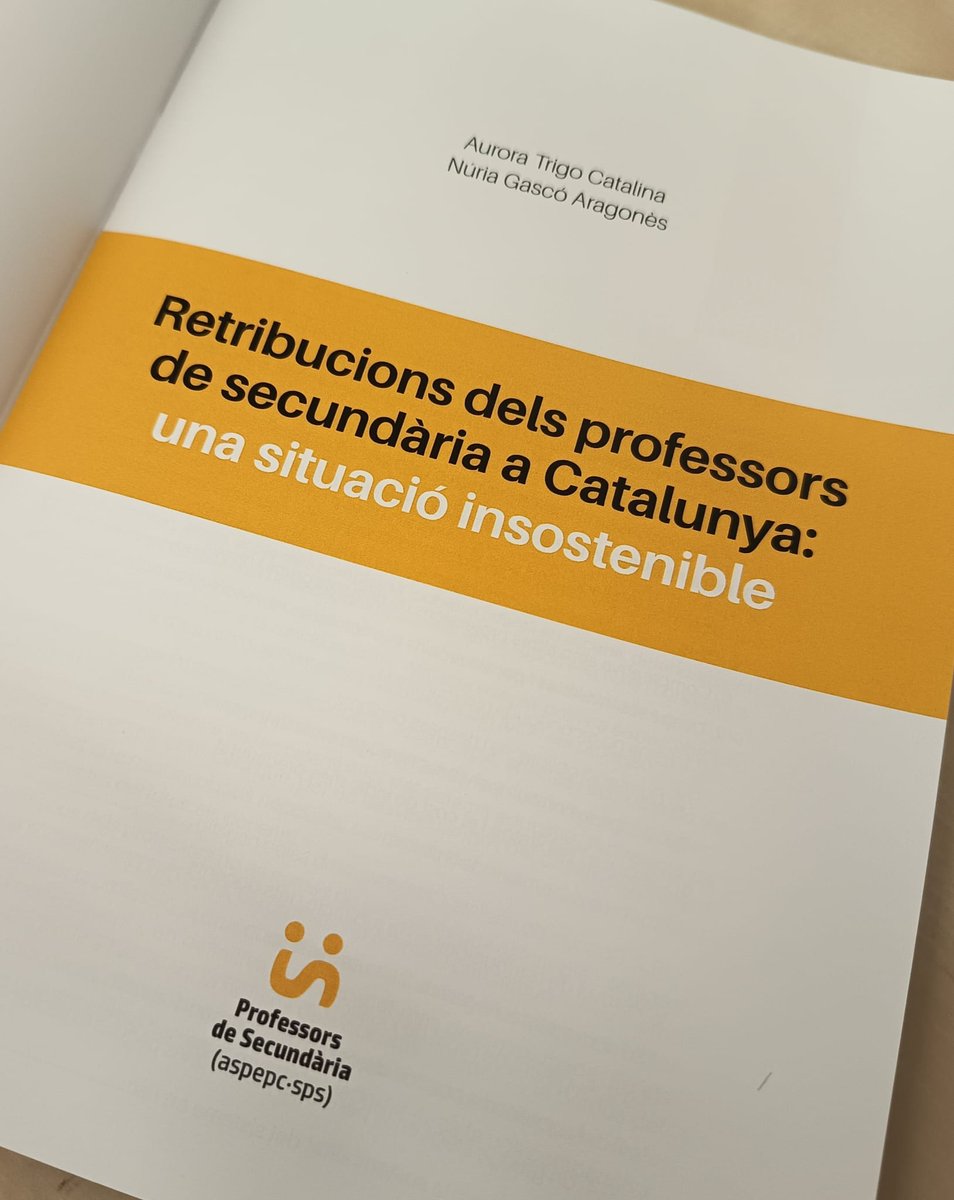Ja ha nascut.
"Retribucions dels professors de secundària a Catalunya. Una situació insostenible."
Per: Aurora Trigo i Núria Gascó.