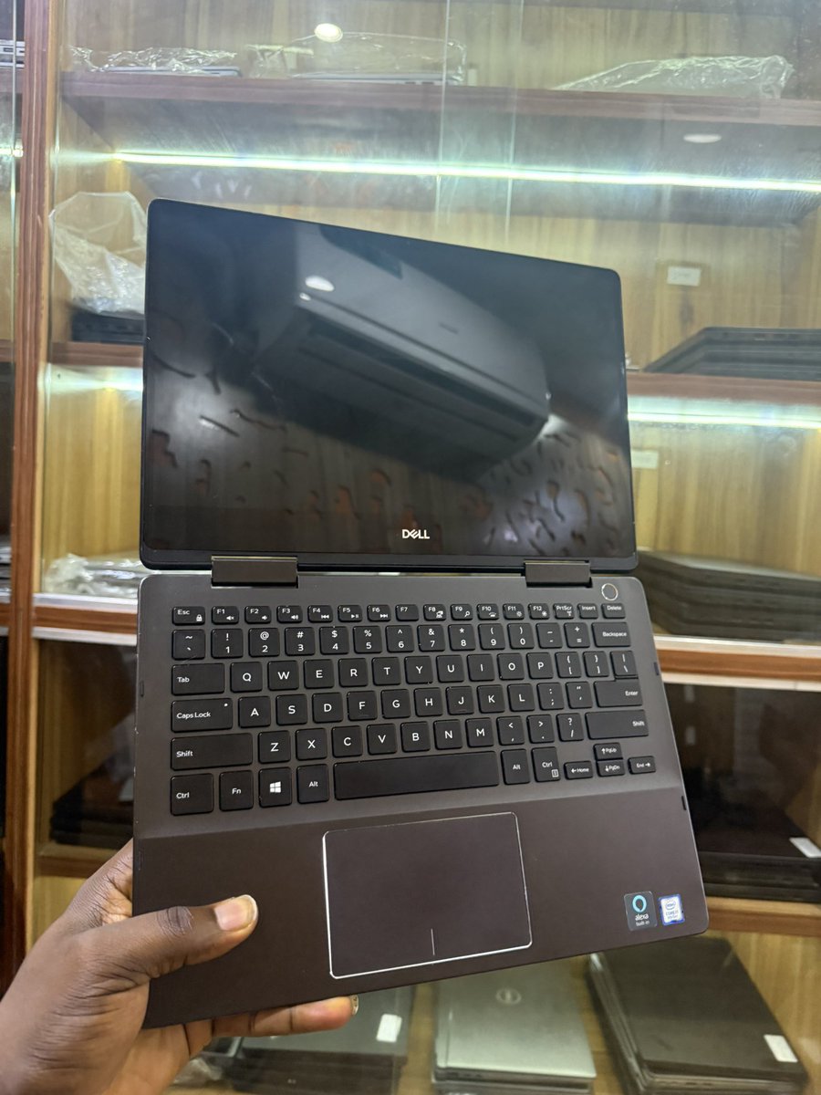 gospel_harmony's tweet photo. American used 
Dell Inspiron 7381 2 in 1
16gb ram
 128gb (you’d upgrade it)
8th generation 
Core i7
Touch screen
Fingerprints scanner
13 inch 
Keyboard light 
3.5k screen resolution
Overall neatness and condition-:80%
No charger 

One time offer -: 340k 

Kindly me retweet 
God bless you