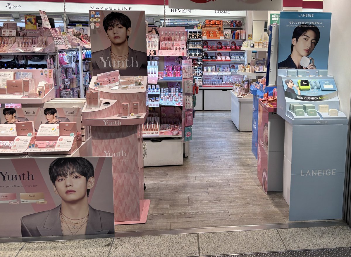 jin_12040122's tweet image. 日本の大阪なんばでこんな光景が見られるとは😭😭😭✨✨