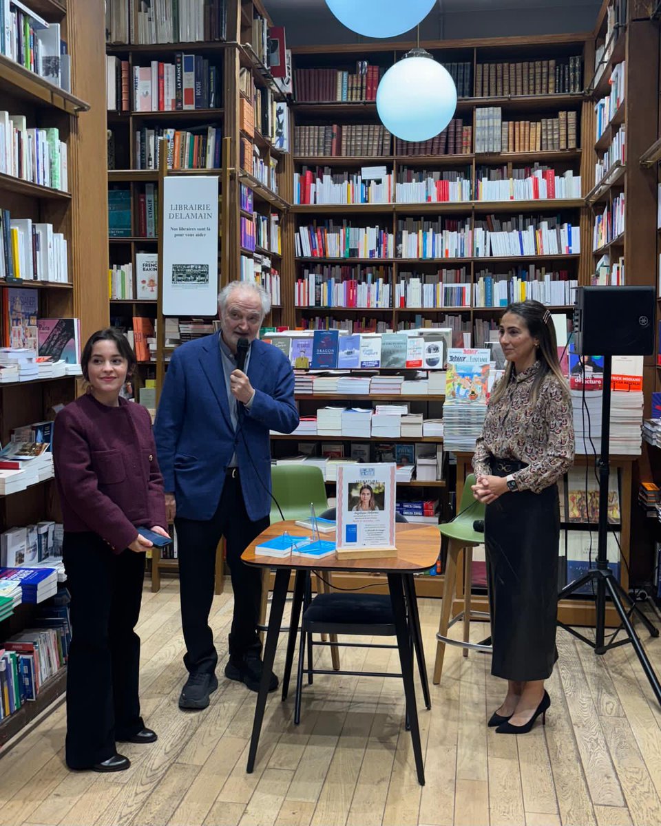 France Positive tweet media