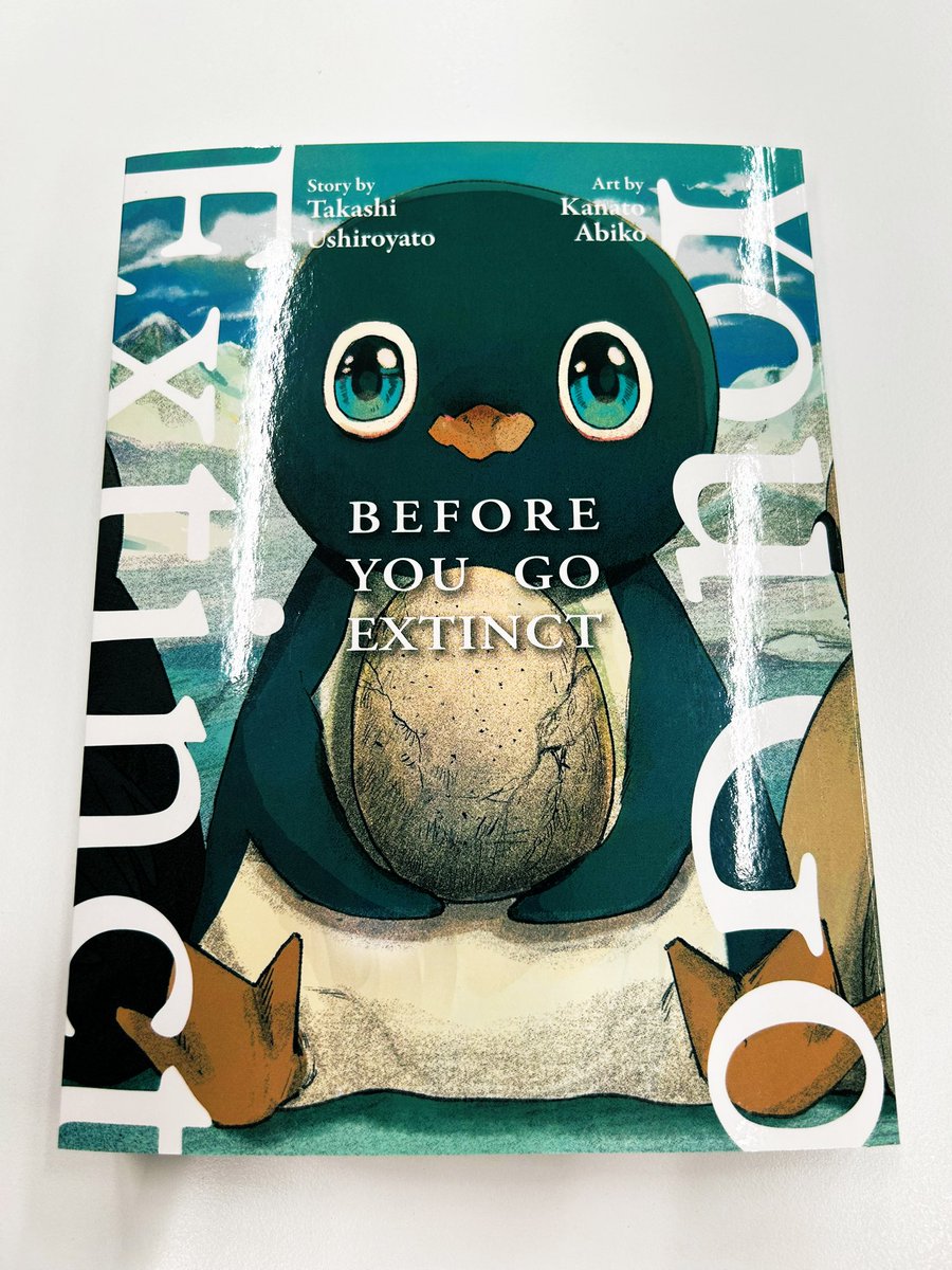 『きみの絶滅する前に』の英語版
“BEFORE YOU GO EXTINCT”の献本が
本日編集部に到着しました！

日本語版より少し大判で可愛いです🐧