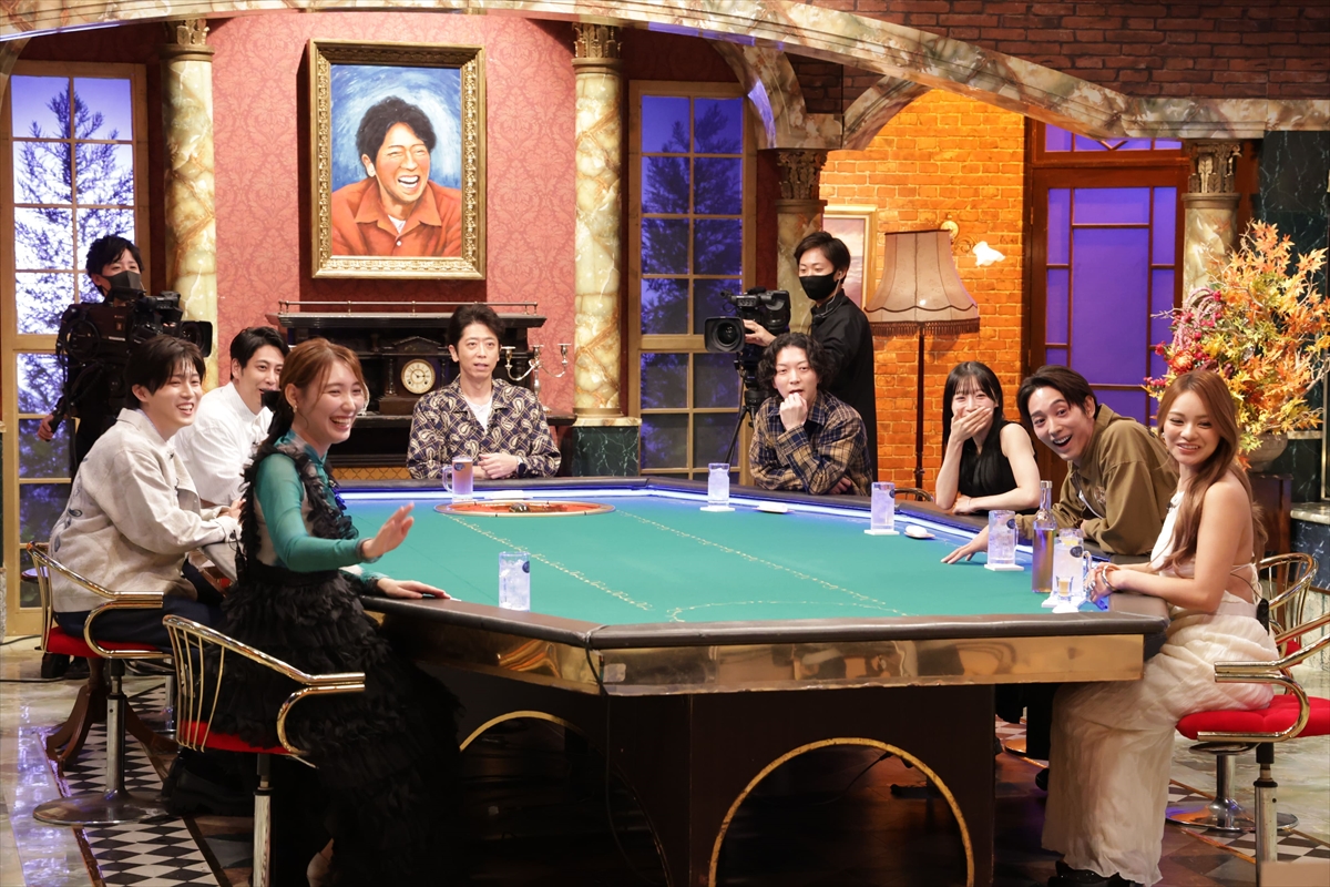 TVer限定『酒のツマミになる話 HANARE』
MCはフット後藤＆ニューヨーク
肖像画は後藤バージョン
ゲストは近藤頌利、汐見まとい、西山智樹、新田ゆう、まぁみ

🔻記事＆写真はこちら
tvlife.jp/variety/774665

#酒のツマミになる話 #後藤輝基 #フットボールアワー #ニューヨーク #近藤頌利 #汐見まとい