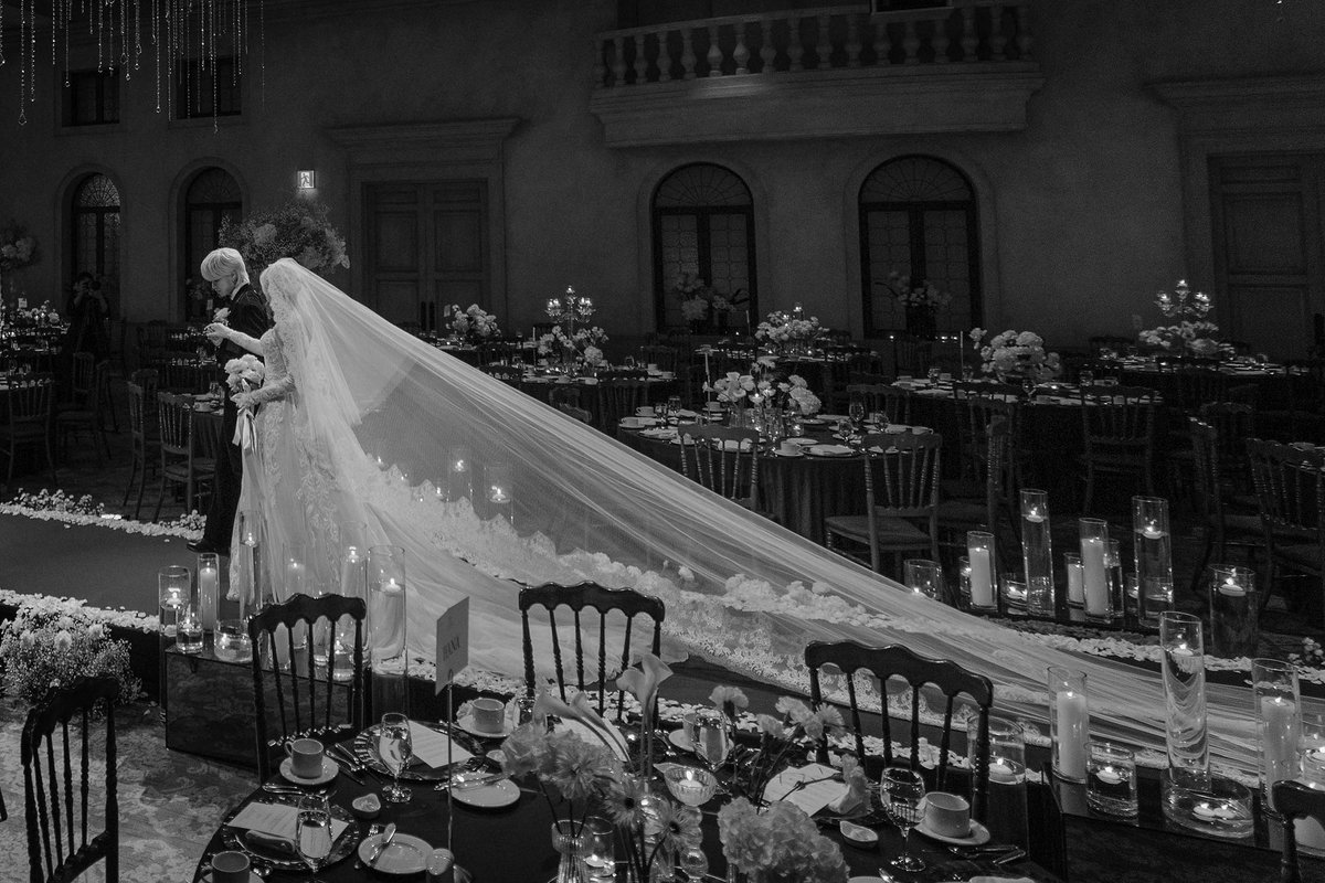 riiiyoung's tweet image. อีกคู่ที่เป็นเขยญี่ปุ่น สะใภ้เกาหลีเต็มตัว 🩵👰🏻‍♀️🤵🏻‍♂️

ไม่เคยรู้สึกว่าจินยองมันโตขึ้นเลย จนกระทั่งมีลูกและเริ่มสร้างครอบครัวจริงจังแล้ว ยินดีด้วยจริง ๆ 😭🩵