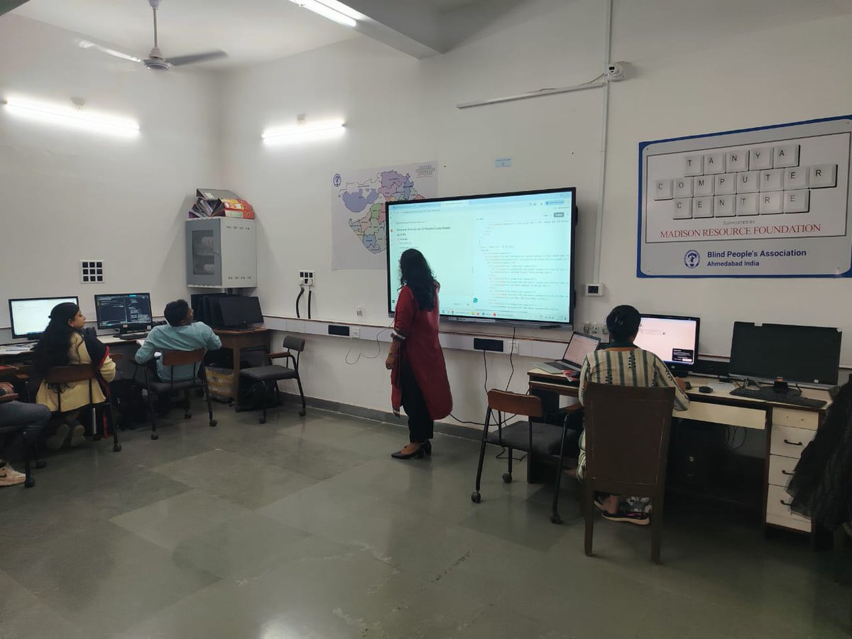 GlpcLivelihood's tweet image. SIRD દ્વારા આયોજિત વિશેષ તાલીમ
🤖 સોશિયલ મીડિયા માં પ્રોડક્ટ માર્કેટિંગમાં AI ટેક્નોલોજી અને ડિજિટલ ટૂલ્સનો ઉપયોગ

📍 સ્થળ: અમદાવાદ મેનેજમેન્ટ એસોસિએશન (AMA)
🗓️ તારીખ: 8 થી 12 નવેમ્બર, 2025

#AI #DigitalTools #SIRD #TrainingProgram #SocialMediaMarketing #Gujarat #shgwomem…