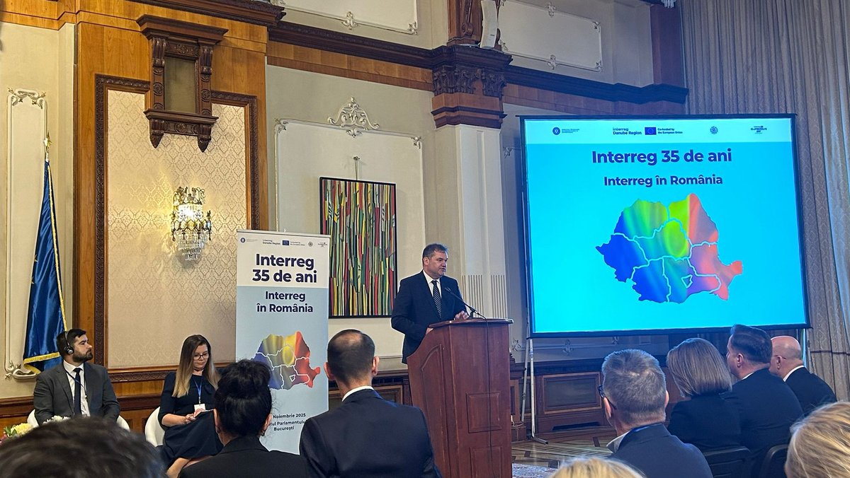 InterregROHU's tweet photo. 🎉 35 yrs of Interreg in Europe &amp; 18 yrs in Romania! 🇪🇺🇷🇴 At #Interreg35 in Bucharest, 🎭 EduCultCentre | ROHU 446 took the stage, showing how cross-border partnerships spark culture &amp; education 🇷🇴🤝🇭🇺 #InterregROHU #35YearsofInterreg https://t.co/kXPrtn0SHc