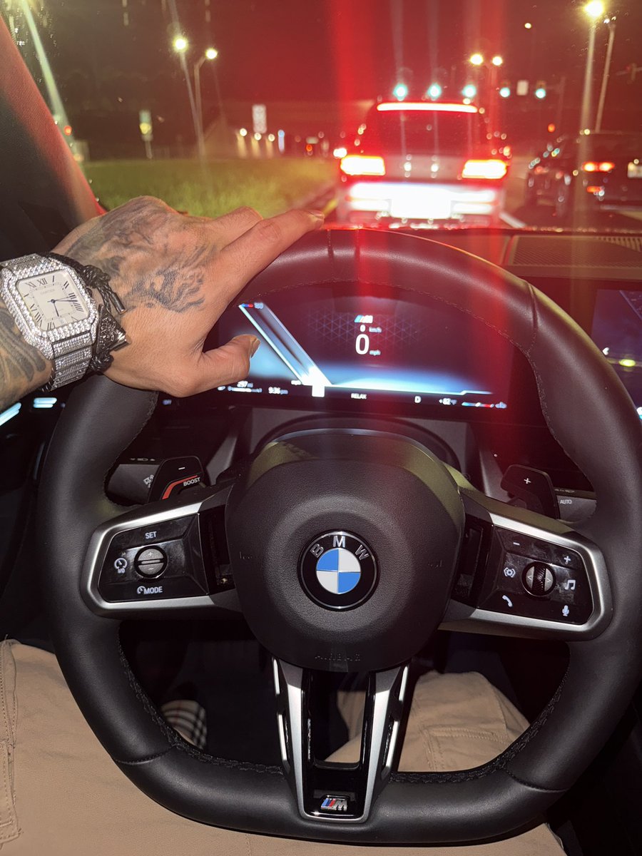 michaelkaiizen's tweet photo. God opened the doors I didn’t even knock on https://t.co/hcDkkko7Da