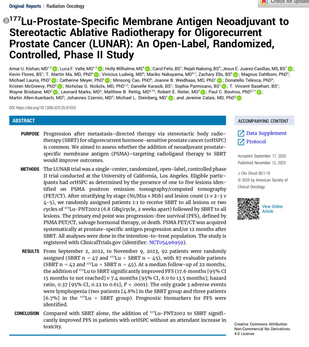 Adam_Weiner535's tweet image. 🚀 LUNAR phase II trial RCT of pts w/ oligorecurent hormone-sensitive #ProstateCancer 

🖊️ @JCO_ASCO 

🎯 Patients (n=92) randomized 1:1 to SBRT alone or ¹⁷⁷Lu-PNT2002 followed by SBRT

⭐️PFS doubled: 17.6 mo vs 7.4 months (HR 0.37, P&amp;lt;.0001)

📉 &amp;gt;50% PSA drops in 52% vs 31%

🧲…