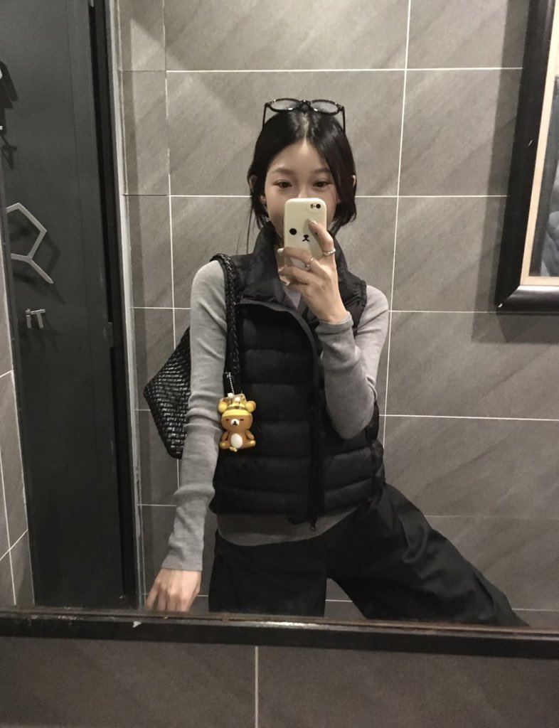 삼 tweet media