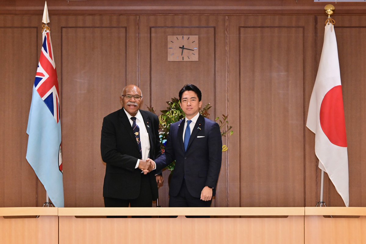 ModJapan_en's tweet image. DM Koizumi paid a courtesy call on Fiji PM Rabuka on Nov 12.
They confirmed ongoing cooperation, including the acceptance of cadets at National Defense Academy and bilateral exercise, and agreed to further strengthen 🇯🇵🇫🇯 defense cooperation.

Summary: mod.go.jp/en/article/202…