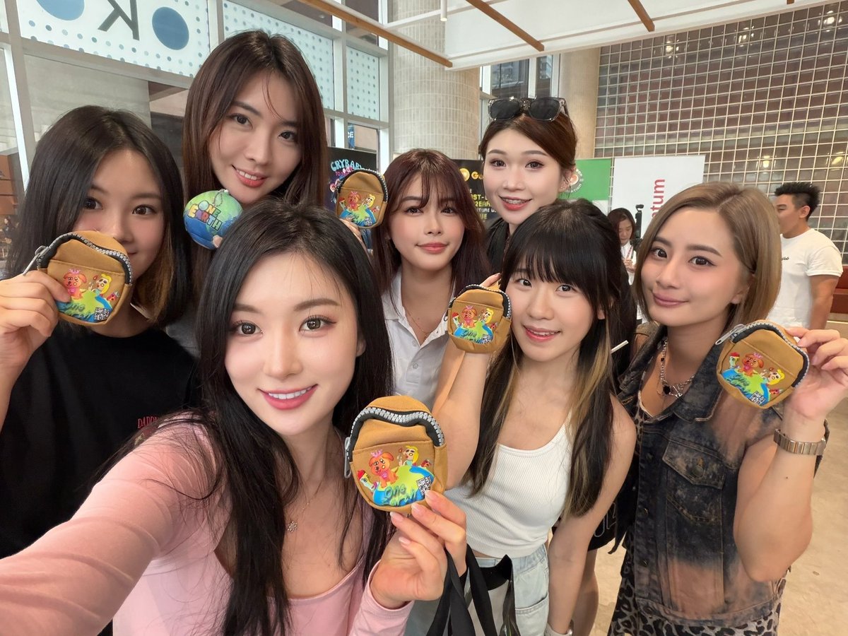 Rosa 👑 tweet media