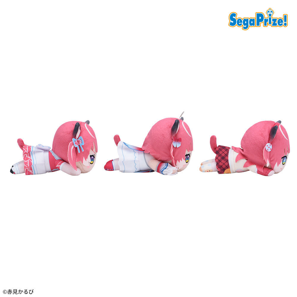 プライズ】 衣装の違いにもご注目🔍 『赤見かるび』の #寝そべり