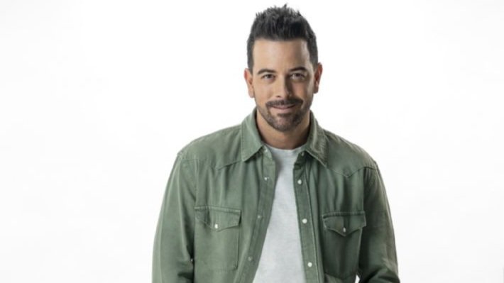 BryanL152's tweet image. Mane De La Parra estará en #SomosFamilia la nueva producción de Ignacio Sada Madero será el hermano del protagonista basada de la obra homónima argentina llegará el próximo Lunes 25 de Mayo 2026 a las 8:30pm de #HermanasUnAmorCompartido por @Canal_Estrellas 📰 @Novelitis_fans