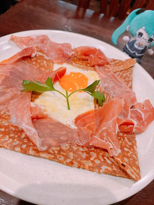 美味しすぎる………夢のようだ……………