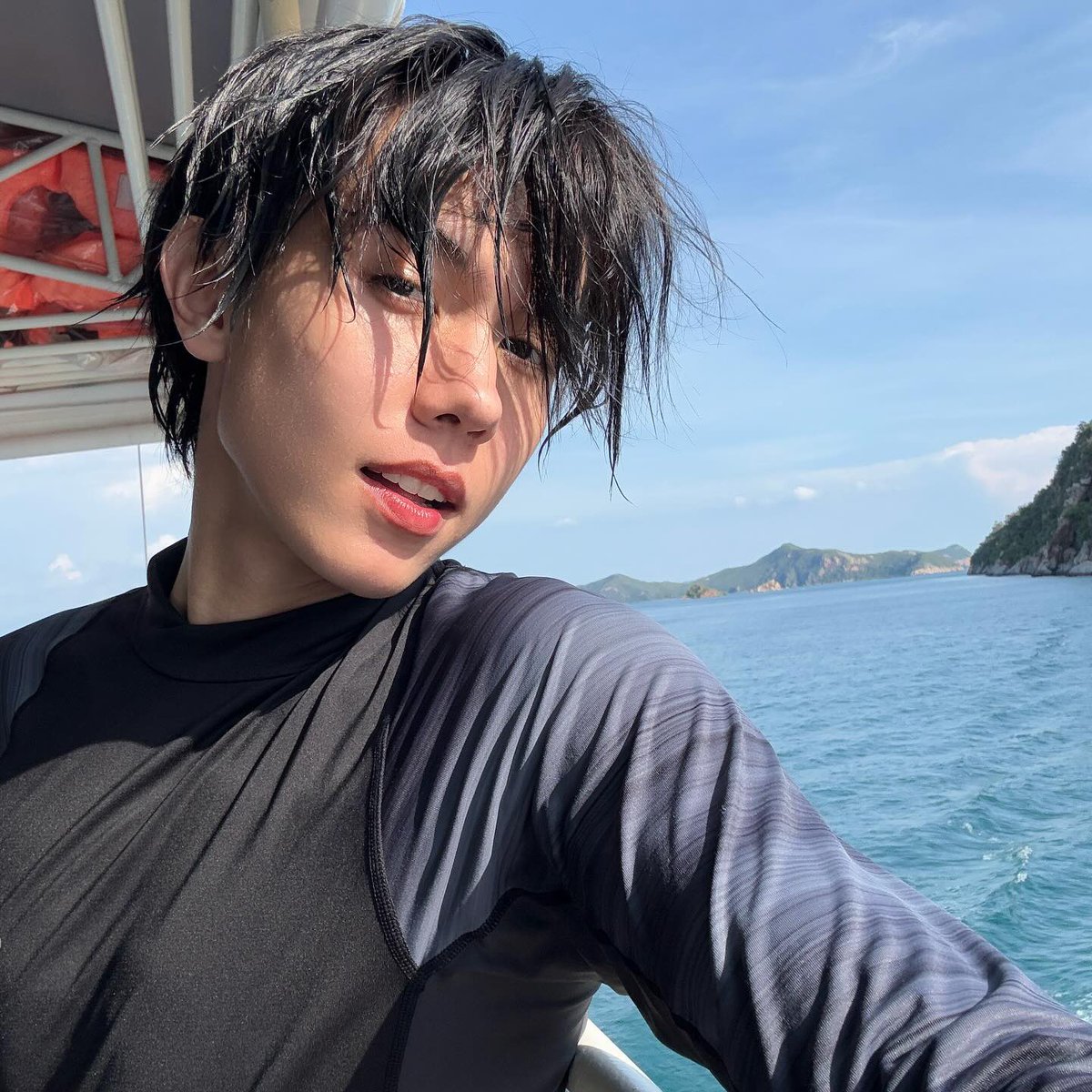 Swiewiee's tweet image. สิมิลันทำไรวะ?! นี่ขนาดแค่วอร์มนะเนี๊ย 🌊🌊❤️‍🔥🔥🌊🌊

#APOwachirakon #ALEXbuckland #JAYkansopon