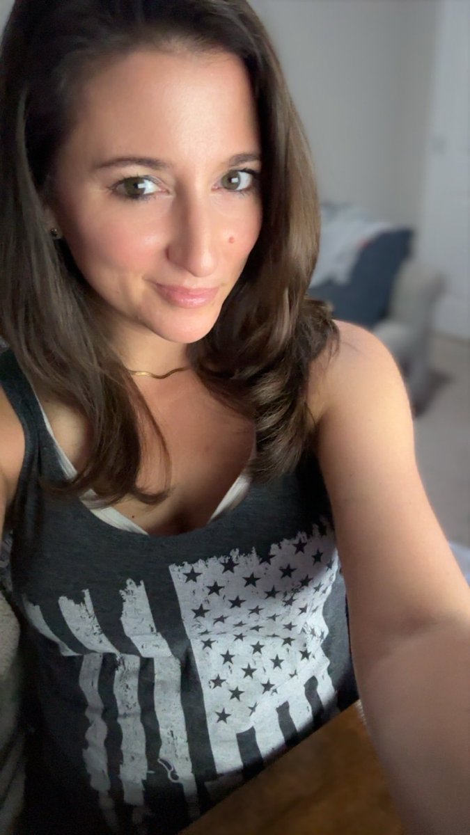 The_ChameleonM3's tweet photo. Changing because the old version of me stopped turning me on.
When you stop settling for survival mode, everything in your life levels up.
#WomenWhoRise #HighValueEnergy #BuiltNotBroken #MindBodyStrength #ResilientWomen #LevelUpMindset #DrivenAF https://t.co/laNqipiojb