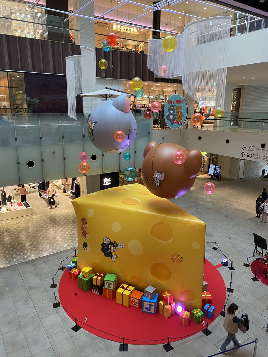 これビルで戦ってあの上に飛び降りる奴やん！